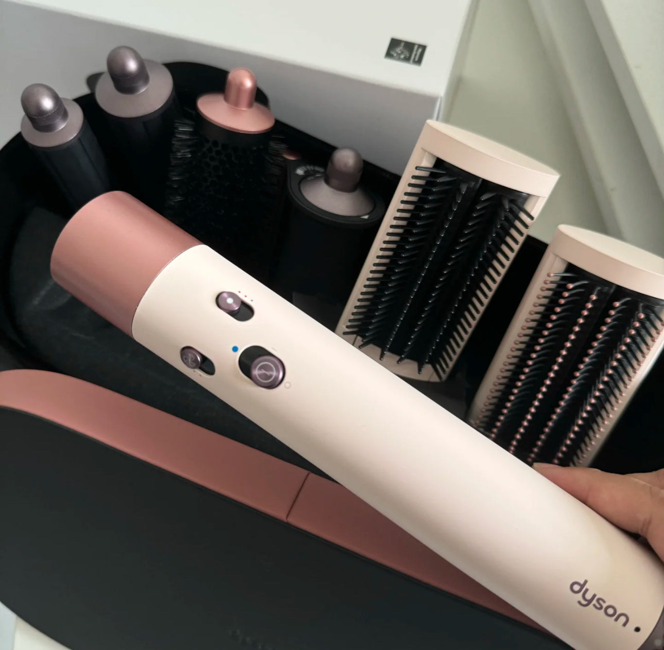 Dyson AirWrap ID Ceramic Pink