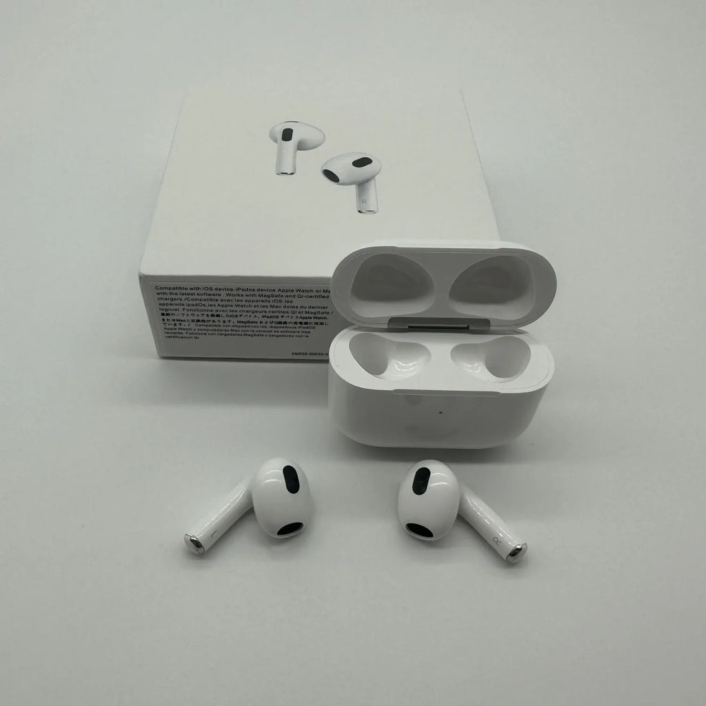 Apple AirPods 3 | MagSafe Charging Case