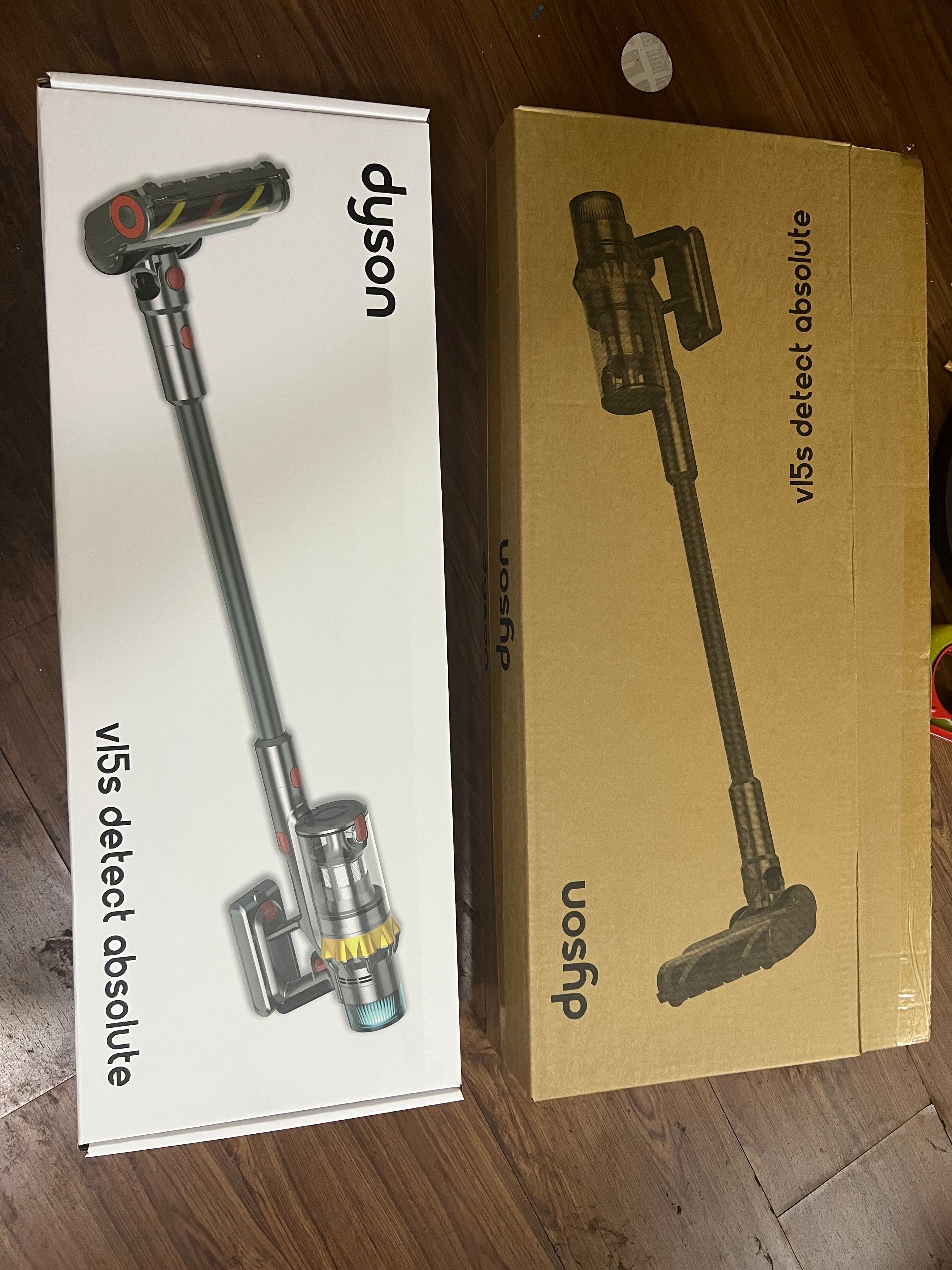 Dyson V15