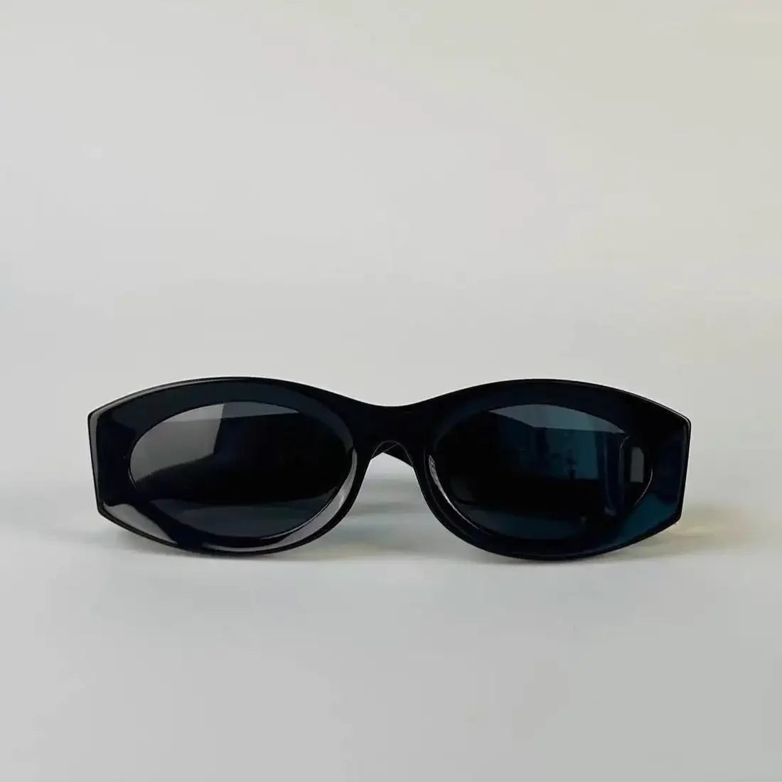 Miu Miu Glimpse sunglasses
